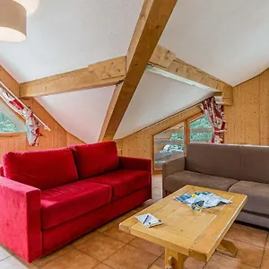 madame-vacances-la-cascade.hotels-rhonealpes.com/